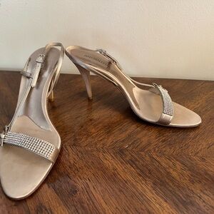 Cocktail heeled shoes